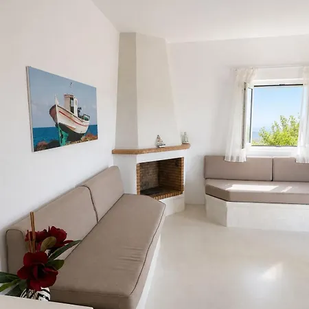Family Maisonette With Pool #1 *