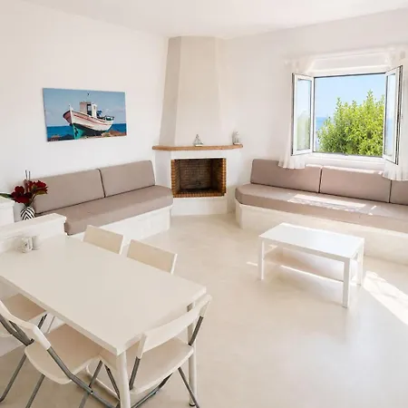 Family Maisonette With Pool #1 Néa Fókaia