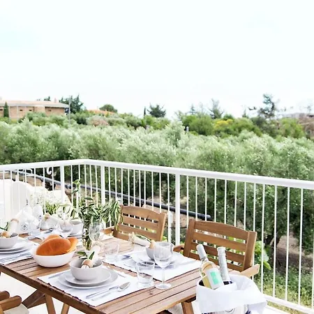 Apartament Family Maisonette With Pool #1 *