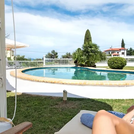 Family Maisonette With Pool #1 * Néa Fókaia