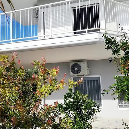 Apartament Family Maisonette With Pool #1