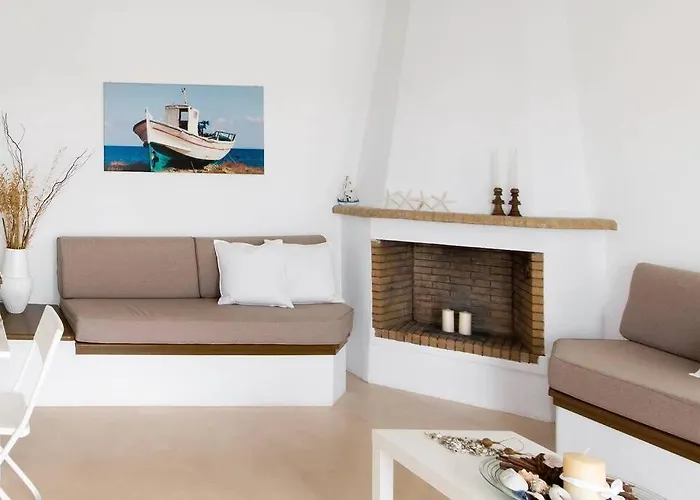 Family Maisonette With Pool #1 Néa Fókaia