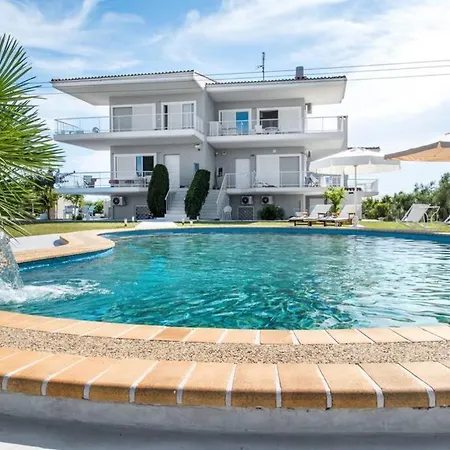 Family Maisonette With Pool #1 Apartment